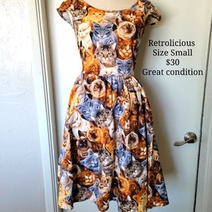 Retrolicious cat dress